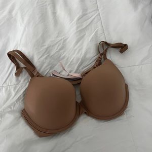 Victoria’s Secret 34C Bra